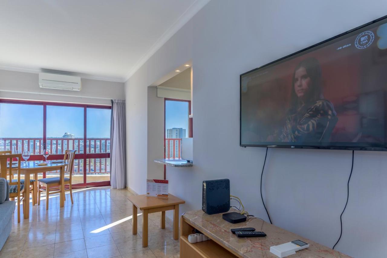 Flh Praia Mar Marine Flat With Pool Portimao Exterior photo